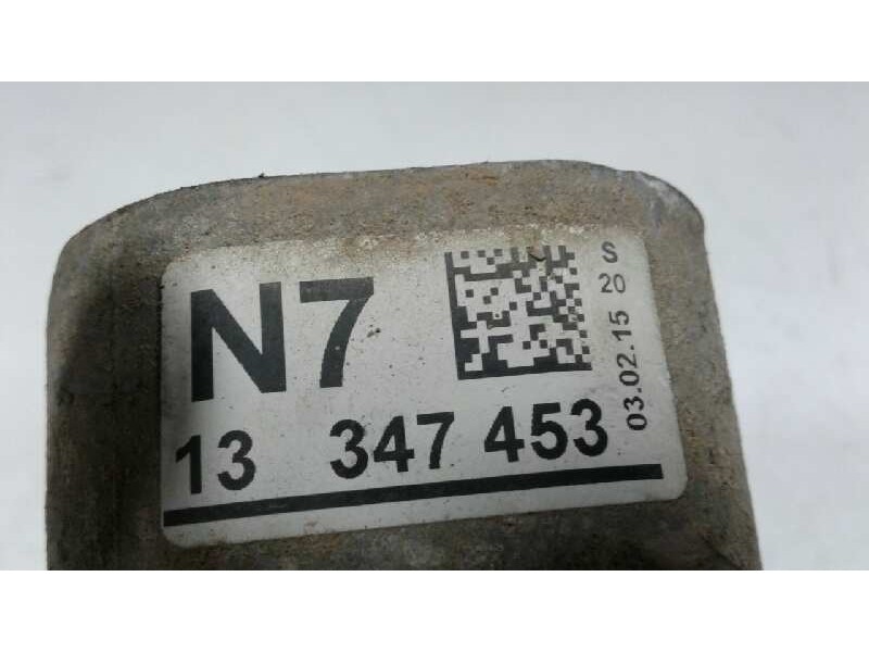Recambio de soporte motor derecho superior para opel zafira tourer expression referencia OEM IAM 13347453  