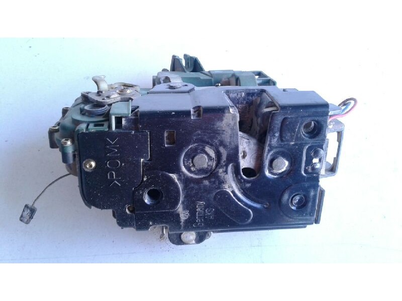 Recambio de cerradura puerta delantera izquierda para volkswagen golf iv berlina (1j1) conceptline referencia OEM IAM 6X1837013C