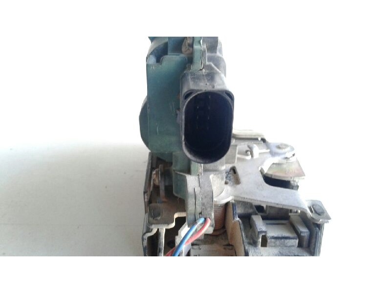 Recambio de cerradura puerta delantera izquierda para volkswagen golf iv berlina (1j1) conceptline referencia OEM IAM 6X1837013C