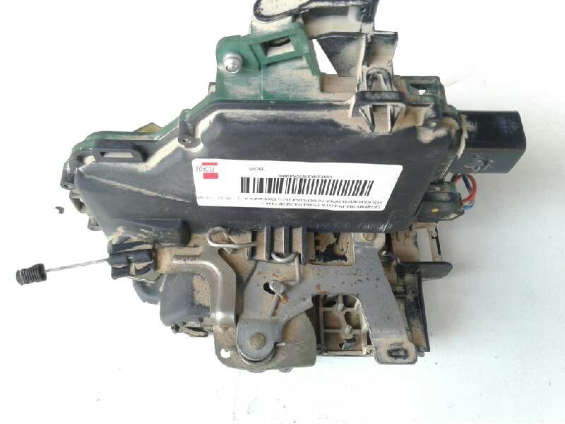 Recambio de cerradura puerta trasera derecha para volkswagen golf iv berlina (1j1) conceptline referencia OEM IAM   