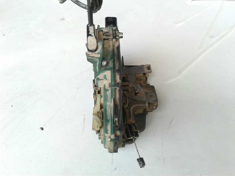 Recambio de cerradura puerta trasera derecha para volkswagen golf iv berlina (1j1) conceptline referencia OEM IAM   