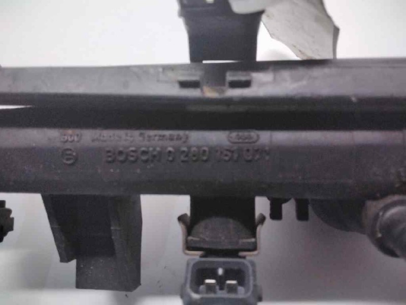 Recambio de rampa inyectora para seat ibiza (6k1) signo referencia OEM IAM 0280151071  