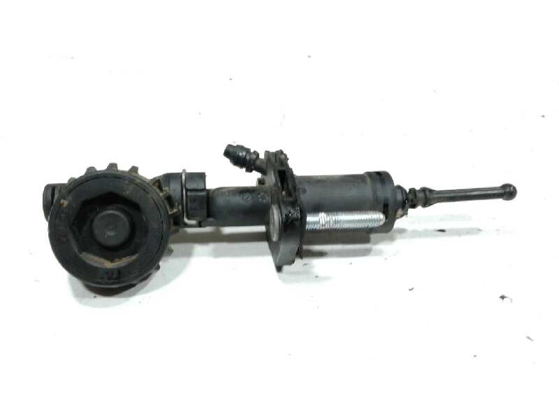 Recambio de bomba embrague para opel zafira tourer expression referencia OEM IAM 55581915  