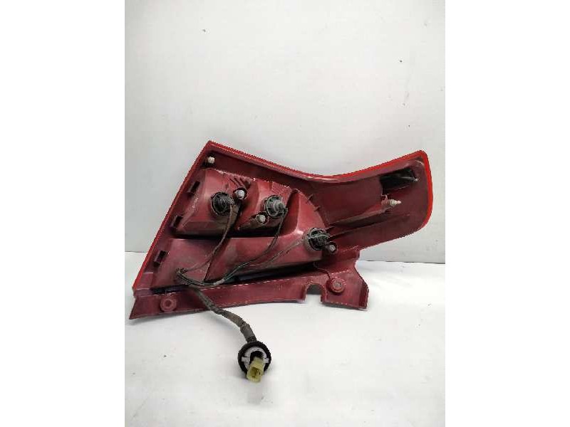 Recambio de piloto trasero derecho para suzuki swift berlina (mz) gl (5-ptas.) referencia OEM IAM   