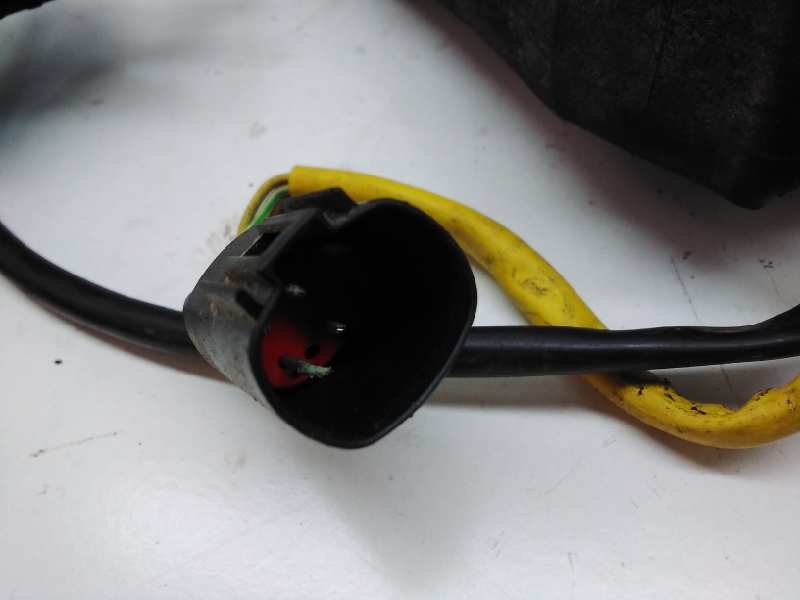 Recambio de cerradura puerta trasera izquierda para ford scorpio 24v ghia berlina referencia OEM IAM A264A27  