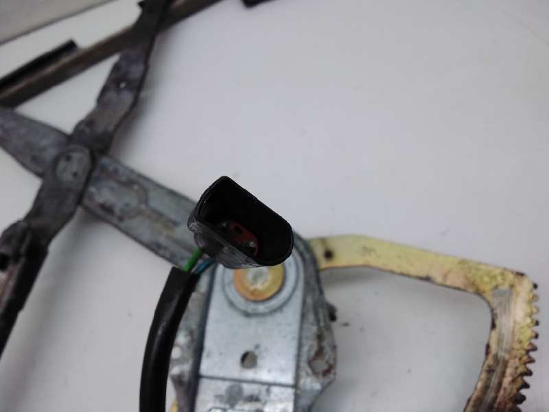 Recambio de elevalunas delantero derecho para ford scorpio 24v ghia berlina referencia OEM IAM 92GB14553BA  