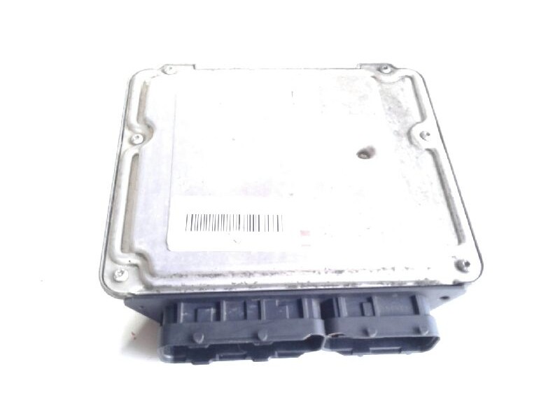 Recambio de centralita motor uce para toyota yaris (ksp9/scp9/nlp9) básico referencia OEM IAM 896610D450  