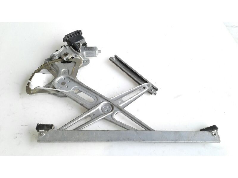 Recambio de elevalunas delantero izquierdo para toyota yaris (ksp9/scp9/nlp9) básico referencia OEM IAM 983722101  