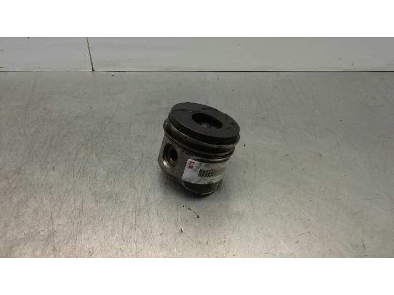 Recambio de piston para citroën c5 berlina 2.0 hdi sx referencia OEM IAM   