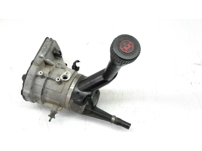 Recambio de bomba direccion para peugeot 308 confort referencia OEM IAM 9686207180  