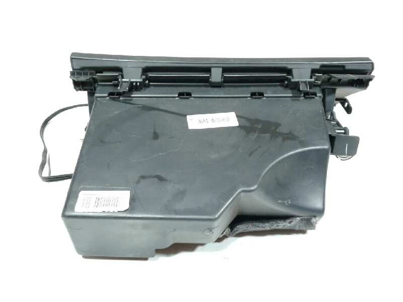 Recambio de guantera para peugeot 308 confort referencia OEM IAM JJ0232789  