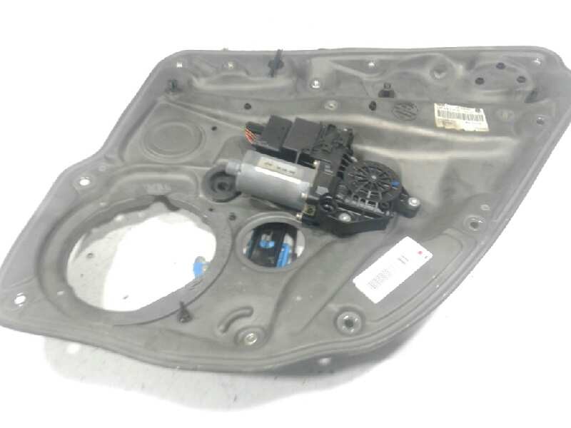 Recambio de elevalunas trasero derecho para volkswagen golf iv berlina (1j1) básico referencia OEM IAM 154839730H  
