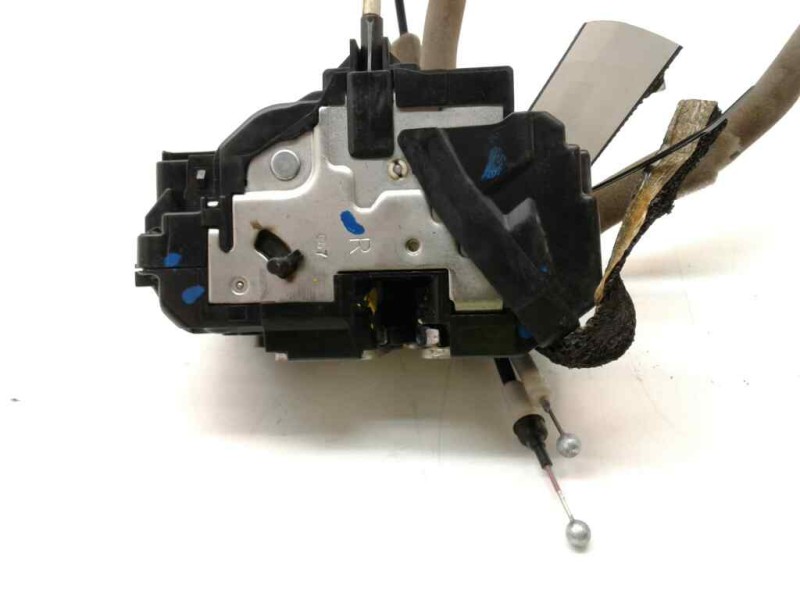 Recambio de cerradura puerta trasera derecha para nissan np300 pick-up (d23) acenta double cab 4x4 referencia OEM IAM   