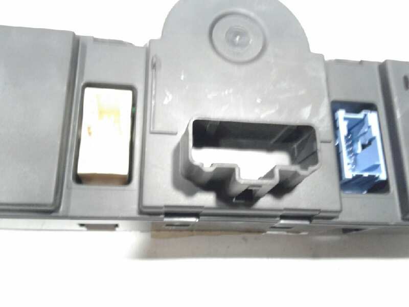 Recambio de mando climatizador para renault scenic ii grand dynamique referencia OEM IAM E066  