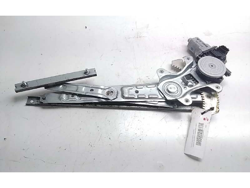 Recambio de elevalunas trasero izquierdo para nissan np300 pick-up (d23) acenta double cab 4x4 referencia OEM IAM   