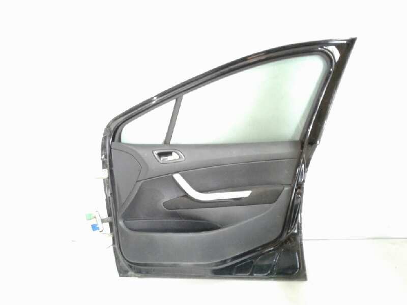 Recambio de puerta delantera derecha para peugeot 308 confort referencia OEM IAM 9004Z4  
