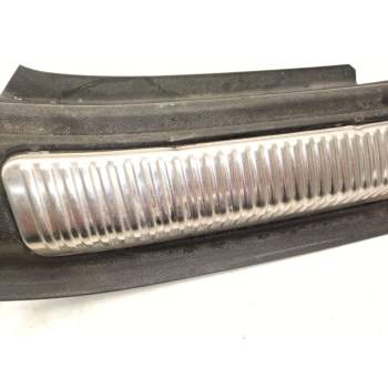 Recambio de guarnecido porton para citroën ds 7 ds 7 crossback buehdi referencia OEM IAM 98210897  