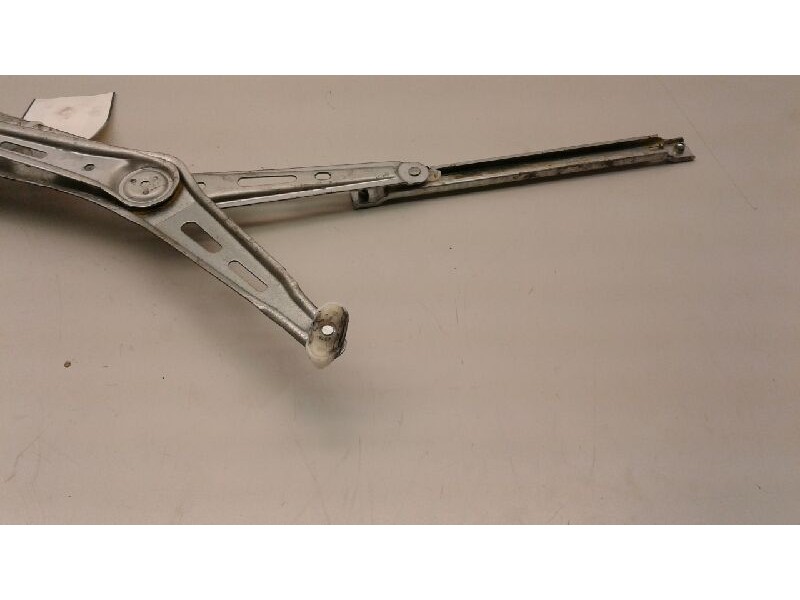 Recambio de elevalunas delantero derecho para opel zafira b enjoy referencia OEM IAM   