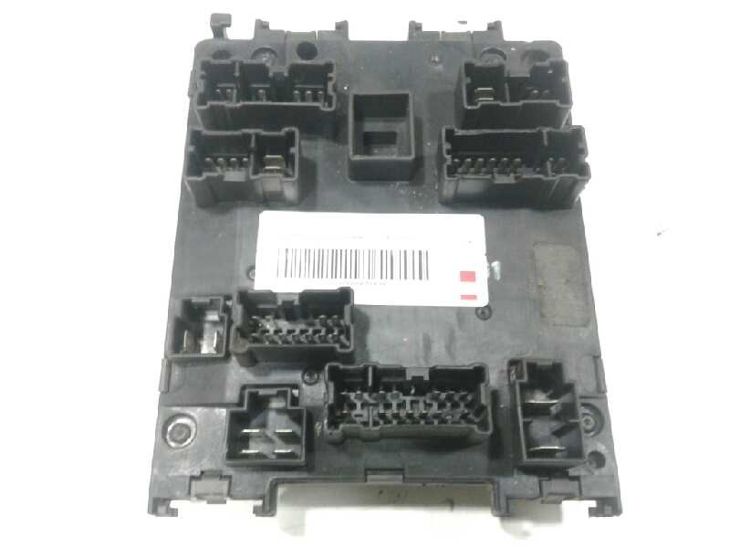 Recambio de caja fusibles para nissan almera (n15) 2.0 diesel referencia OEM IAM 243502N300H  