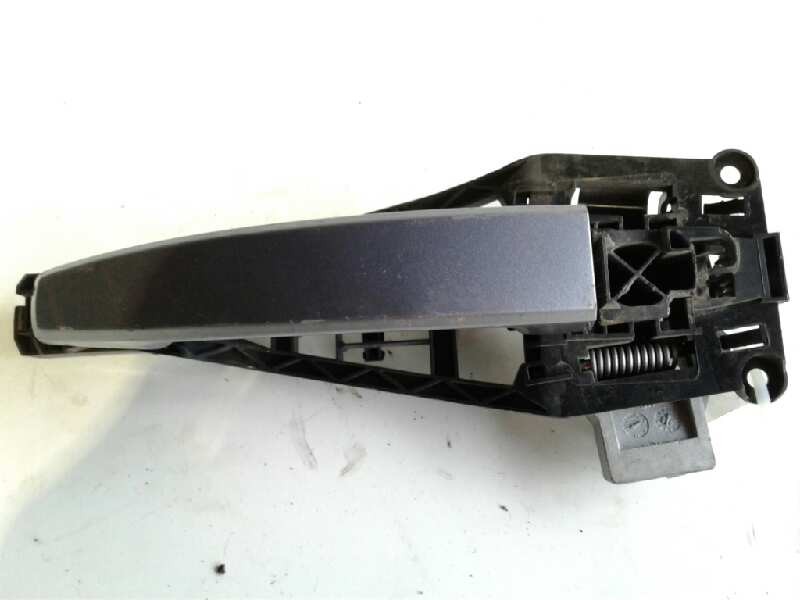 Recambio de maneta exterior trasera derecha para opel zafira b enjoy referencia OEM IAM   