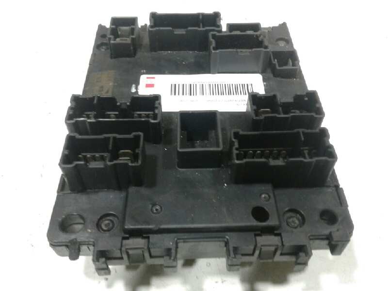 Recambio de caja fusibles para nissan almera (n15) 2.0 diesel referencia OEM IAM 243502N300H  