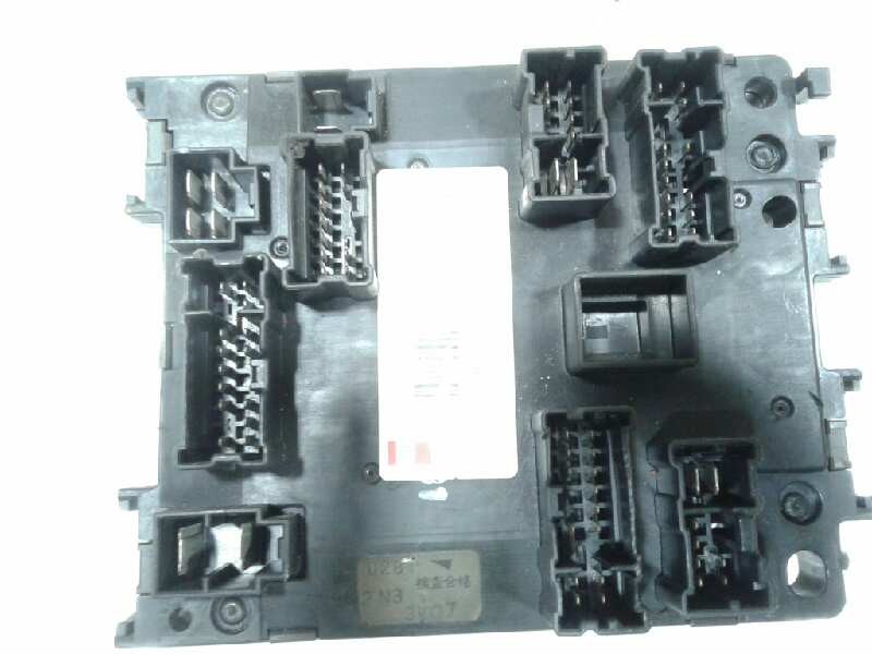 Recambio de caja fusibles para nissan almera (n15) 2.0 diesel referencia OEM IAM 243502N300H  