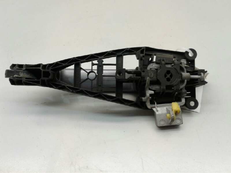 Recambio de maneta exterior trasera izquierda para opel zafira b enjoy referencia OEM IAM   