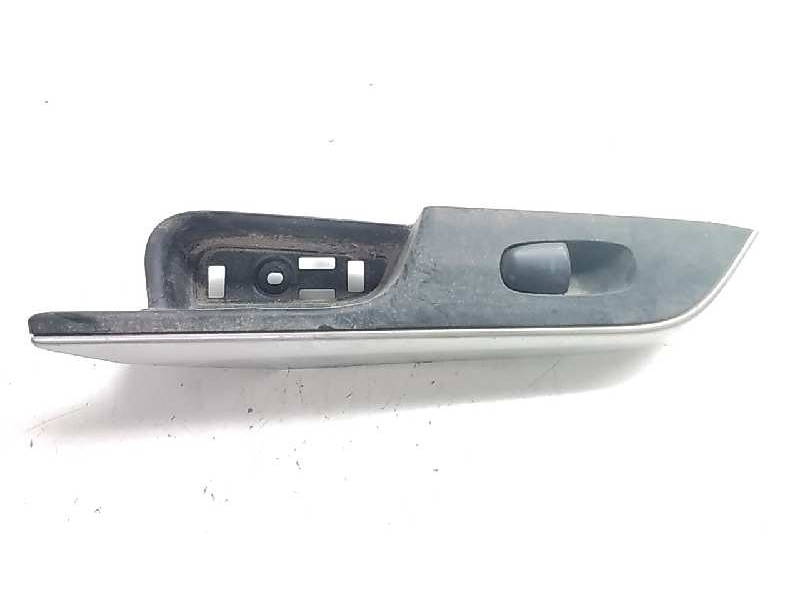 Recambio de mando elevalunas trasero izquierdo para nissan np300 pick-up (d23) acenta double cab 4x4 referencia OEM IAM   