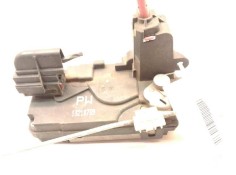 Recambio de cerradura puerta trasera derecha para opel zafira b cosmo referencia OEM IAM 13210739   2