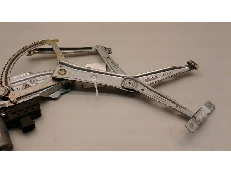 Recambio de elevalunas delantero izquierdo para opel zafira b cosmo referencia OEM IAM 13132434lH  