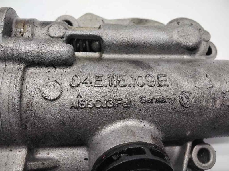 Recambio de bomba aceite para volkswagen golf vii lim. sport by r-line bluemotion referencia OEM IAM 04E115109E  