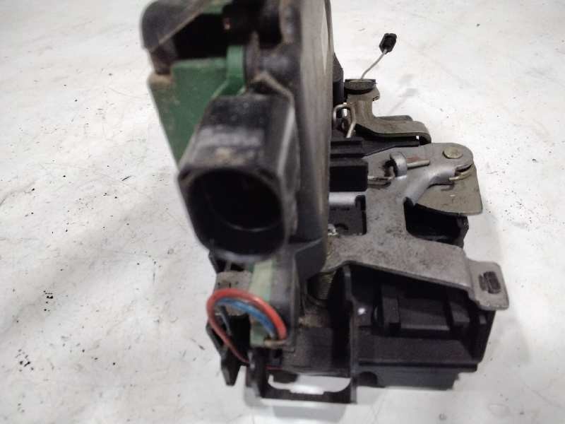 Recambio de cerradura puerta trasera izquierda para seat leon (1m1) signo referencia OEM IAM 3B4839015AL  