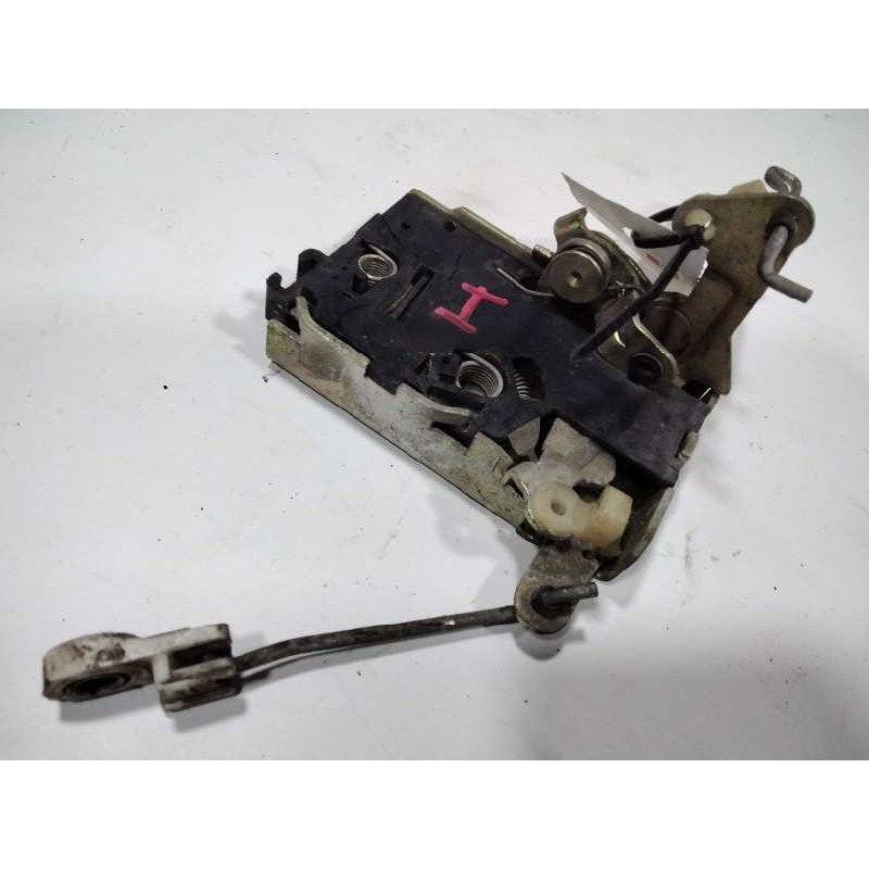 Recambio de cerradura puerta delantera izquierda para peugeot 205 berlina referencia OEM IAM   