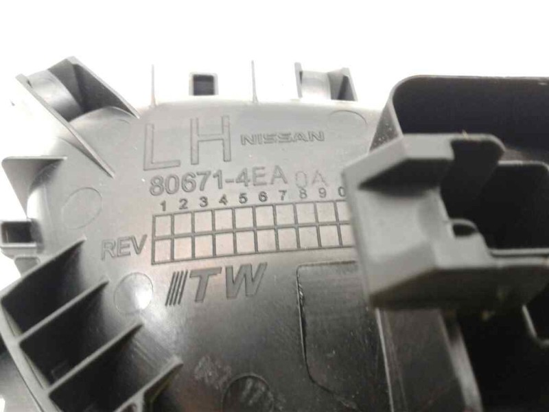 Recambio de maneta interior delantera izquierda para nissan np300 pick-up (d23) acenta double cab 4x4 referencia OEM IAM   