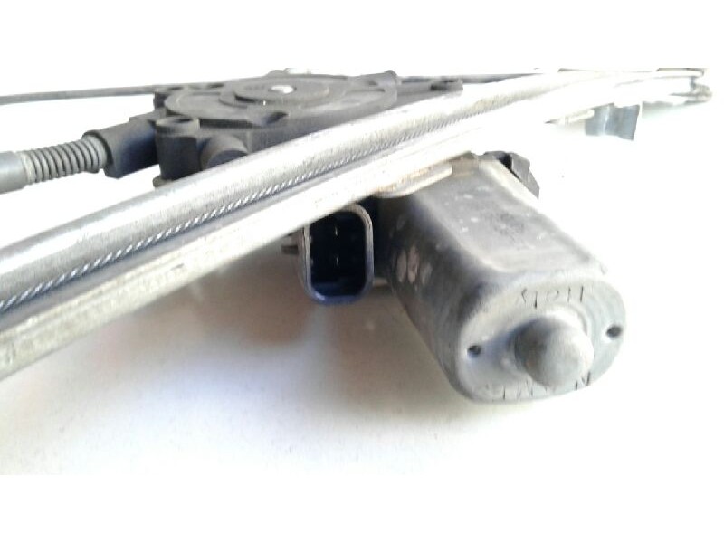 Recambio de elevalunas delantero derecho para seat cordoba berlina (6k2) clx referencia OEM IAM   