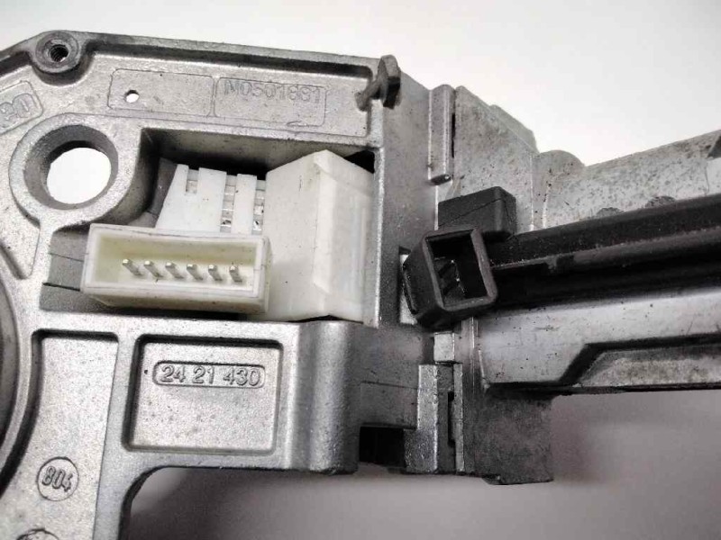 Recambio de conmutador de arranque para opel zafira b edition referencia OEM IAM N0501881  