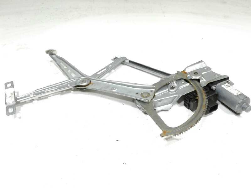 Recambio de elevalunas delantero derecho para opel zafira b edition referencia OEM IAM 13132435HH  
