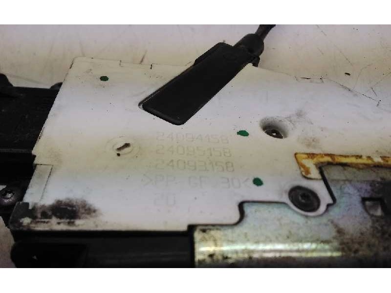 Recambio de cerradura puerta delantera derecha para peugeot 207 urban referencia OEM IAM 24094158  