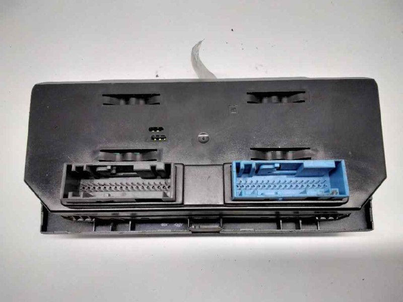 Recambio de mando calefaccion / aire acondicionado para opel zafira b edition referencia OEM IAM 13247813  