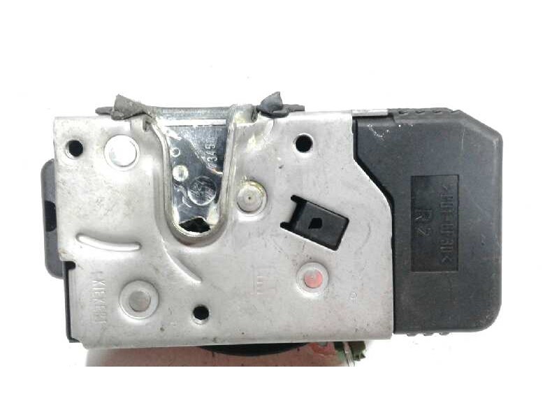 Recambio de cerradura puerta delantera derecha para opel vectra b berlina cdx referencia OEM IAM 24414113  