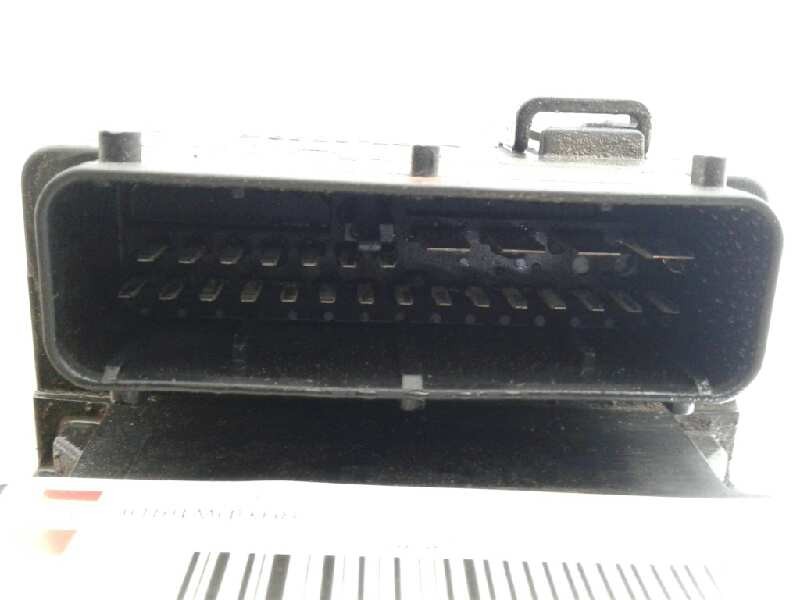 Recambio de abs para peugeot 306 break boulebard referencia OEM IAM 0273004440  