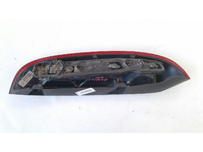 Recambio de piloto trasero derecho para opel corsa c comfort referencia OEM IAM 09114337  