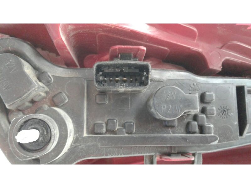 Recambio de piloto trasero derecho para citroen c4 coupe vtr plus referencia OEM IAM 9646801677  