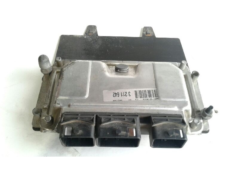 Recambio de centralita motor uce para citroen xsara berlina 1.6i 16v exclusive referencia OEM IAM 194063  
