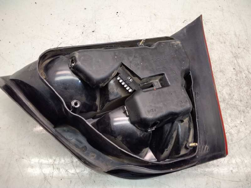 Recambio de piloto trasero derecho para mg rover serie 25 (rf) comfort (5-ptas.) referencia OEM IAM XFB10088  