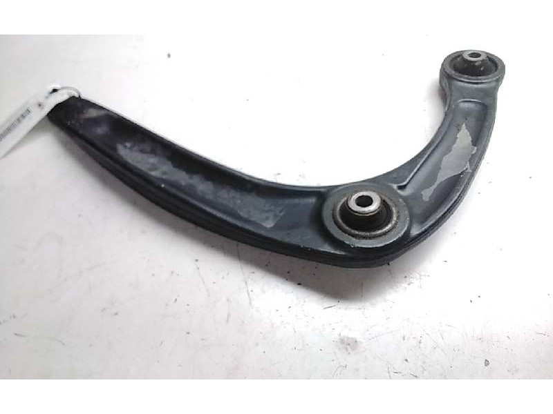 Recambio de brazo suspension inferior delantero izquierdo para peugeot 308 premium referencia OEM IAM 833548  