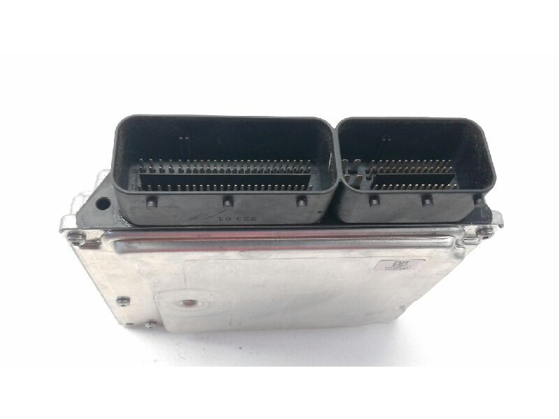 Recambio de centralita motor uce para bmw serie 1 berlina (e81/e87) 118d referencia OEM IAM 0281014239  
