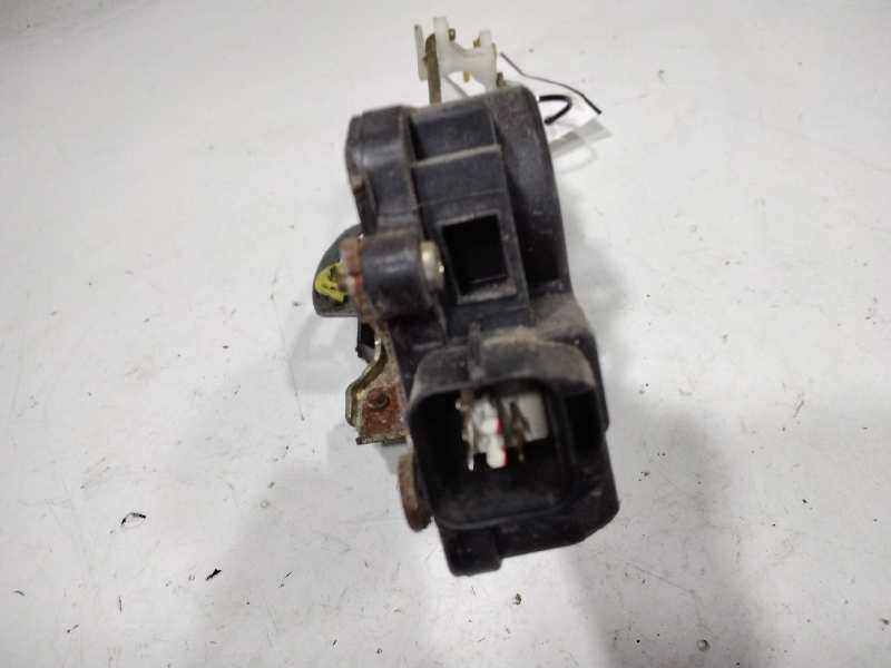 Recambio de cerradura puerta trasera derecha para hyundai trajet (fo) 2.0 crdi gls referencia OEM IAM 814203A000  