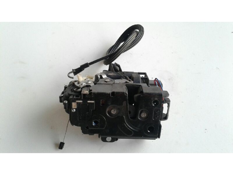 Recambio de cerradura puerta delantera izquierda para volkswagen golf iv berlina (1j1) highline referencia OEM IAM 6X1837013C  