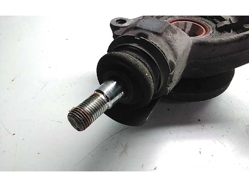 Recambio de mangueta delantera derecha para peugeot 308 premium referencia OEM IAM 364790  